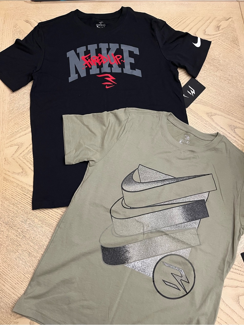 *BUNDLE* Boy Nike 3BRAND Short Sleeve Tees Size L